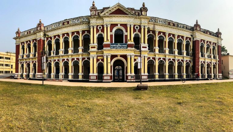 মুড়াপাড়া জমিদার বাড়ির ইতিহাস